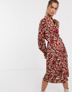 Атласное платье с запахом Unique21