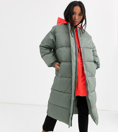 Длинное дутое пальто шалфейного цвета с контрастным воротником ASOS DESIGN Petite
