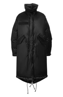 Пуховик Sacai