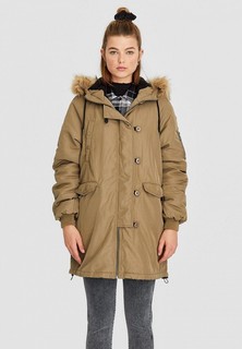 parka stradivarius