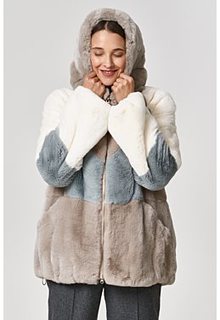 Шуба из меха кролика с капюшоном Virtuale Fur Collection