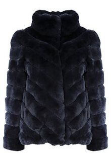 Шуба из меха кролика Virtuale Fur Collection