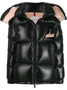Moncler пуховик с нашивкой-логотипом
