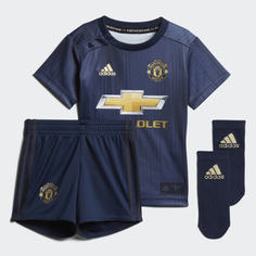 Комплект: футболка и шорты Манчестер Юнайтед adidas Performance