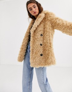 Бежевое пальто из искусственного меха Topshop