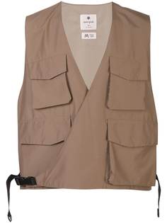 Snow Peak жилет с карманами карго и запахом