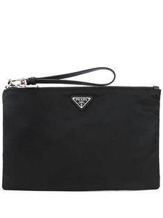 Prada клатч с ремешком на запястье