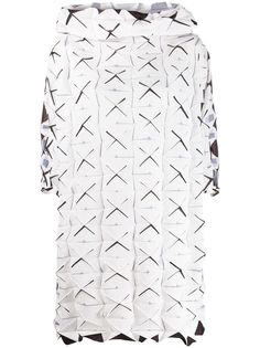 Issey Miyake плиссированное платье-трапеция с геометричным принтом