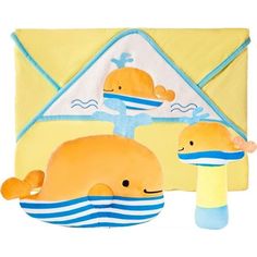 Подарочный набор Жирафики Веселый кит (полотенце, погремушка, подушка)