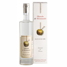 Кальвадос Christian Drouin Blanche De Normandie 700 мл