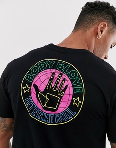 Черная футболка с принтом на спине Body Glove Neon International