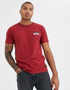 Красная футболка Levis Skateboarding