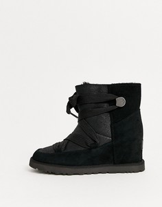 Черные ботинки со шнуровкой UGG