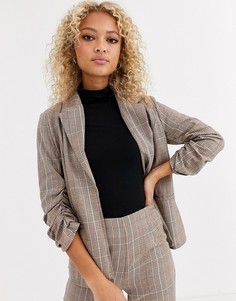 Строгий пиджак в клетку Parisian