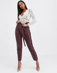 Бордовые брюки из искусственной кожи Missguided