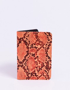 Обложка для паспорта со змеиным рисунком ASOS DESIGN