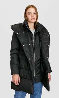 Стеганое пальто с двойным воротником, Limited Edition Stradivarius