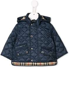 Burberry Kids стеганая куртка с капюшоном