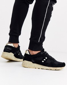 Черные кроссовки Saucony Shadow 5000