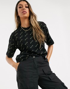 Свободная футболка со сплошным принтом логотипа Nicce