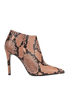 Полусапоги и высокие ботинки Bianca DI