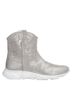 Высокие кеды и кроссовки Divine Follie