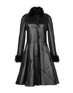 Категория: Искусственные пальто женские Versace