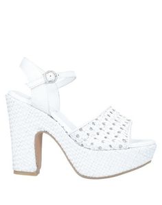 Сандалии Divine Follie