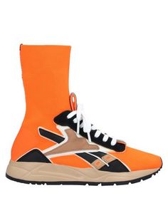 Высокие кеды и кроссовки Reebok x Victoria Beckham