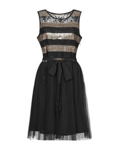 Короткое платье Darling London