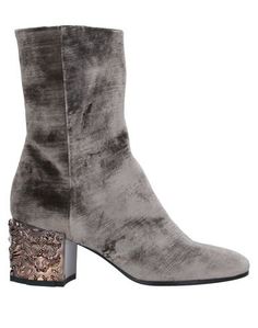 Полусапоги и высокие ботинки Coast