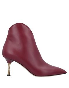 Полусапоги и высокие ботинки Valentino