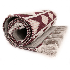 Ковер Tkano с геометрическим принтом (бордовый)