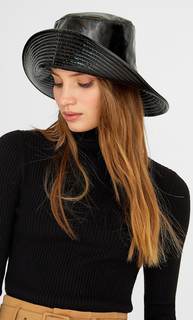 Панама из искусственной лакированной кожи Stradivarius