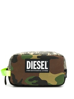 Diesel клатч на молнии с камуфляжным принтом