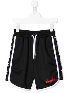 Diadora Junior шорты с контрастным логотипом