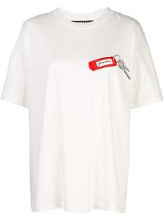 Jacquemus футболка с вышитым логотипом