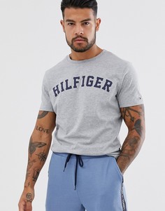 Серая домашняя футболка с круглым вырезом и логотипом Tommy Hilfiger-Серый