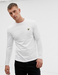 Белый лонгслив с логотипом Lyle & Scott