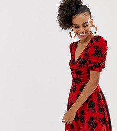 Короткое приталенное платье с цветочным принтом COLLUSION-Красный
