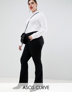 Черные расклешенные джинсы со стрелками ASOS DESIGN Curve-Черный