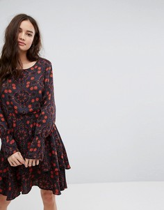 Платье миди с цветочным принтом и оборками Vila-Мульти