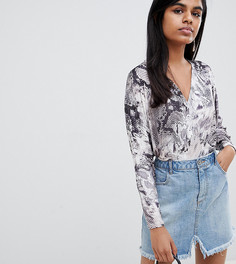 Боди со змеиным принтом River Island Petite-Коричневый