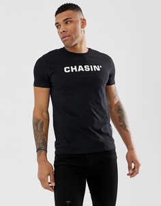 Черная футболка с круглым вырезом и белым логотипом Chasin Duell-Черный Chasin