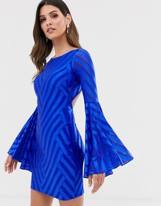Платье мини с открытой спиной и расклешенными рукавами City Goddess-Голубой