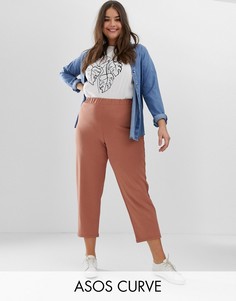 Креповые зауженные брюки ASOS DESIGN Curve-Розовый