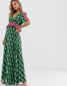 Зеленое платье мидакси с геометрическим принтом Twisted Wunder-Зеленый