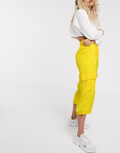 Атласные кюлоты с карманами ASOS DESIGN-Желтый