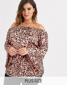 Розовый атласный топ с открытыми плечами и леопардовым принтом AX Paris Plus-Мульти