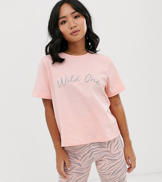 Пижама с футболкой и леггинсами-шортами ASOS DESIGN Petite-Розовый
